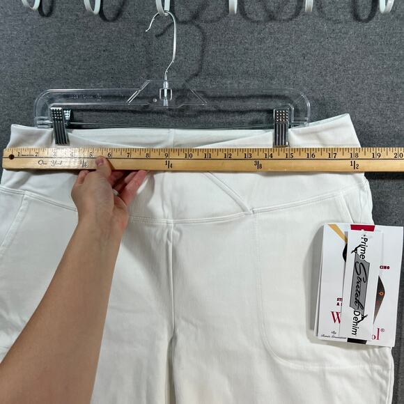 Women with Control Prime Stretch Denim Petite Crop Pants White, Petite X-Large - Picture 6 of 9